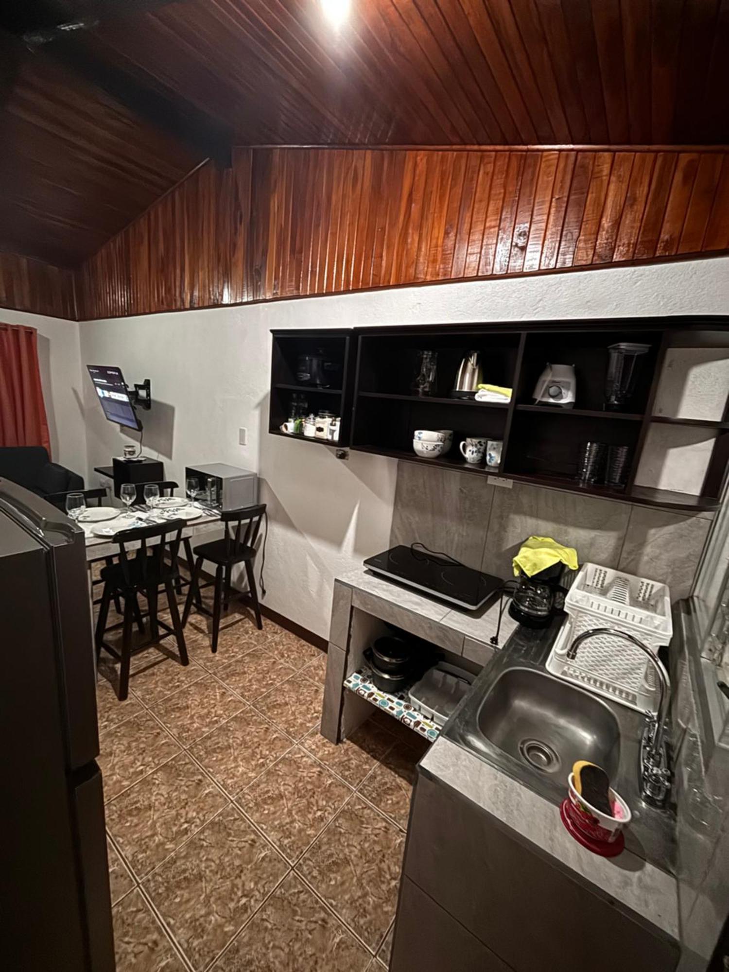 Apartamentos Maily Ла Фортуна Экстерьер фото